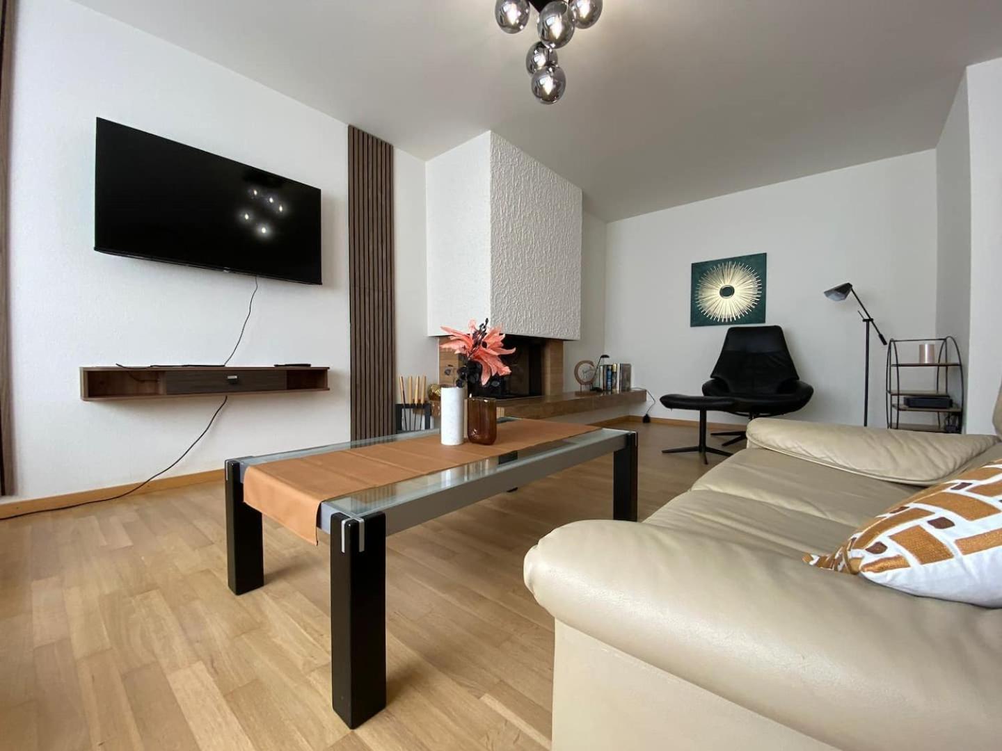 Apartment Arnold บาเซิล ภายนอก รูปภาพ