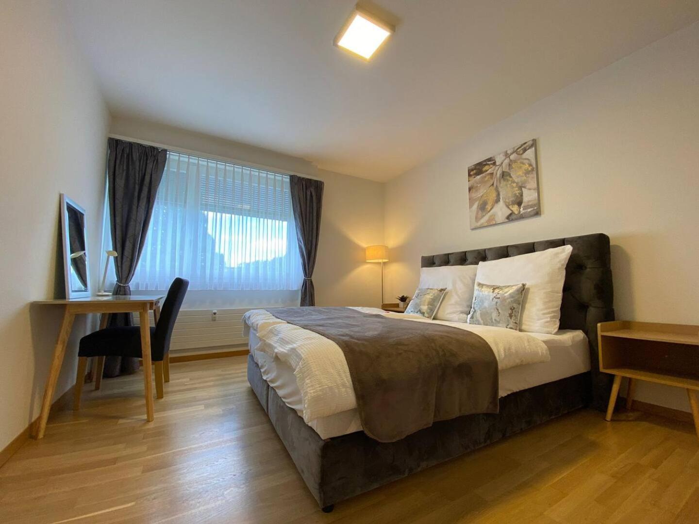Apartment Arnold บาเซิล ภายนอก รูปภาพ
