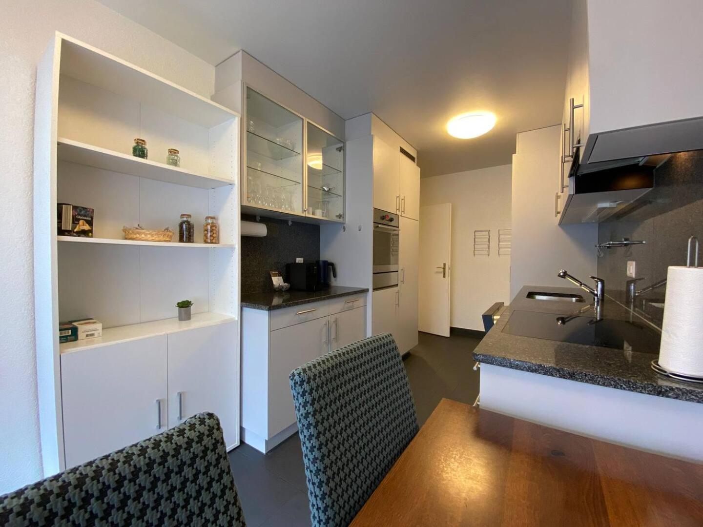Apartment Arnold บาเซิล ภายนอก รูปภาพ
