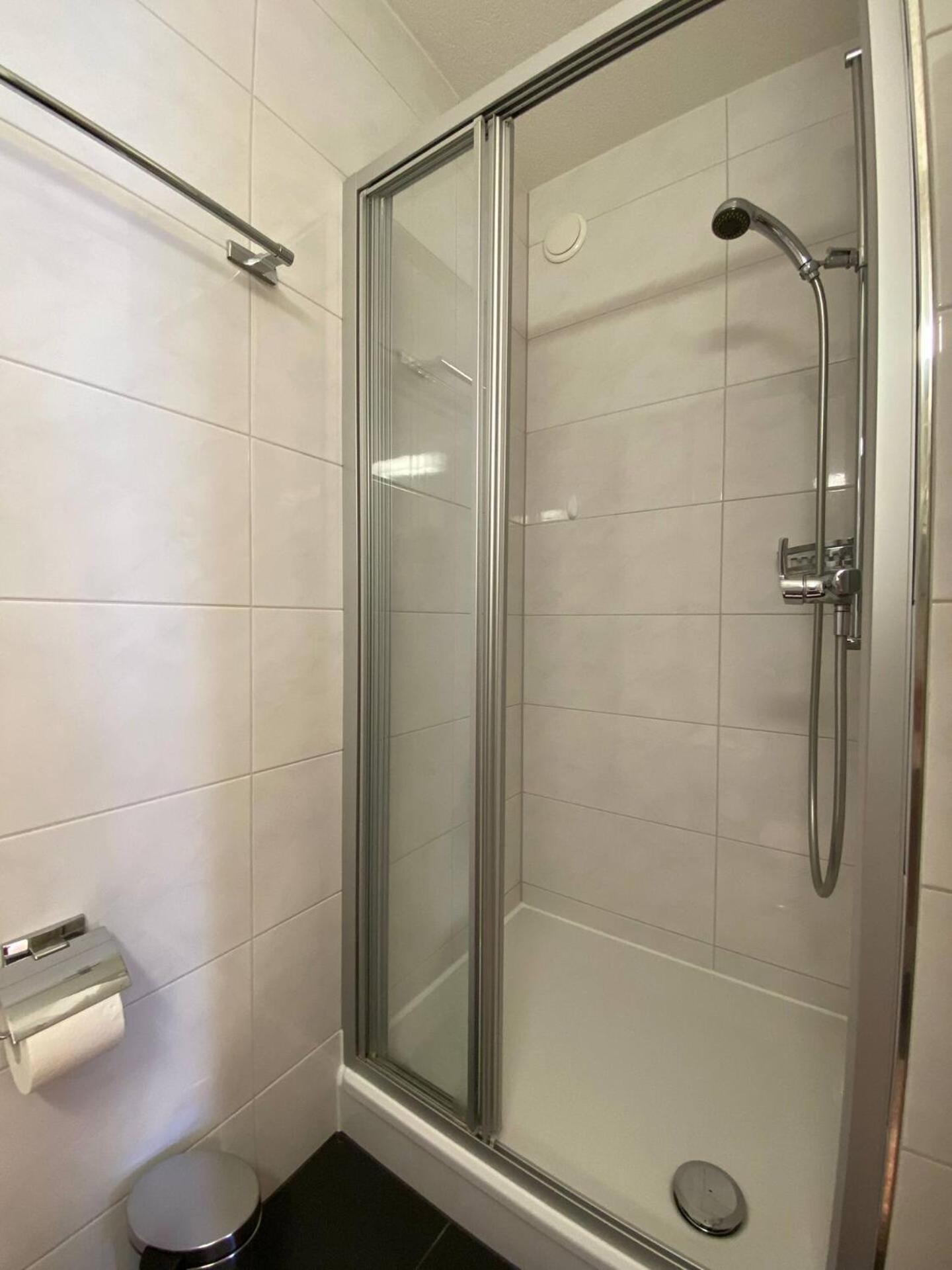 Apartment Arnold บาเซิล ภายนอก รูปภาพ