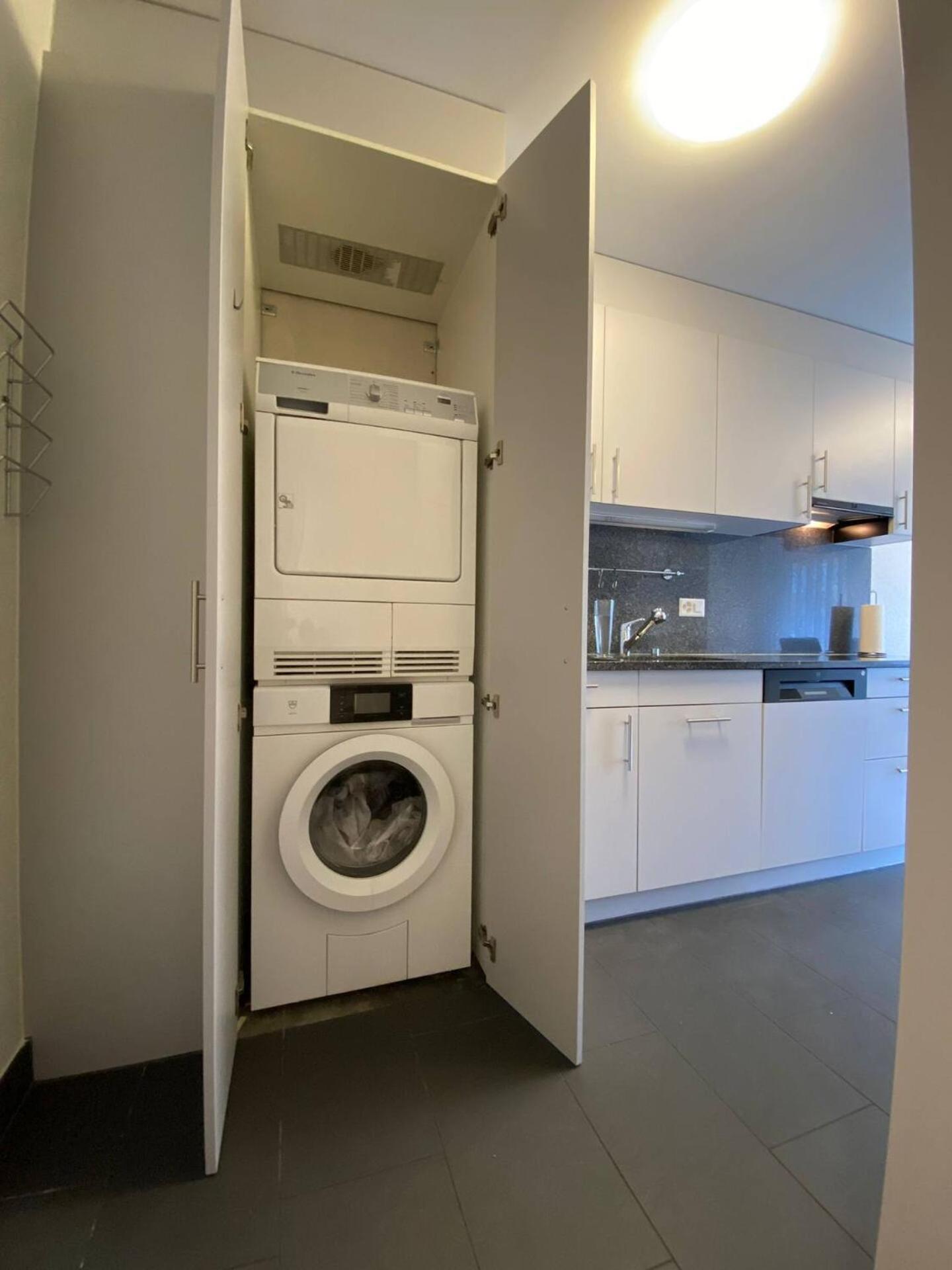 Apartment Arnold บาเซิล ภายนอก รูปภาพ